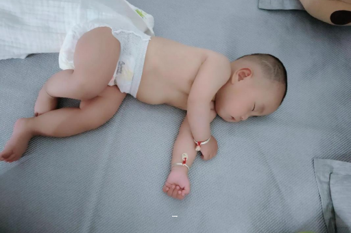 株洲孕妇肚脐周围发青